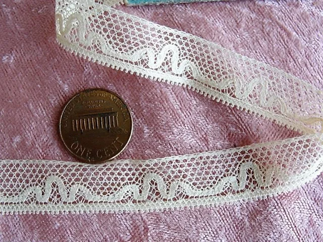 BEAUTIFUL Antique French Lace Cotton Trim Delicate Intricate Pattern 36 inches, Dolls,Christening Gowns, Bridal Heirloom Sewing