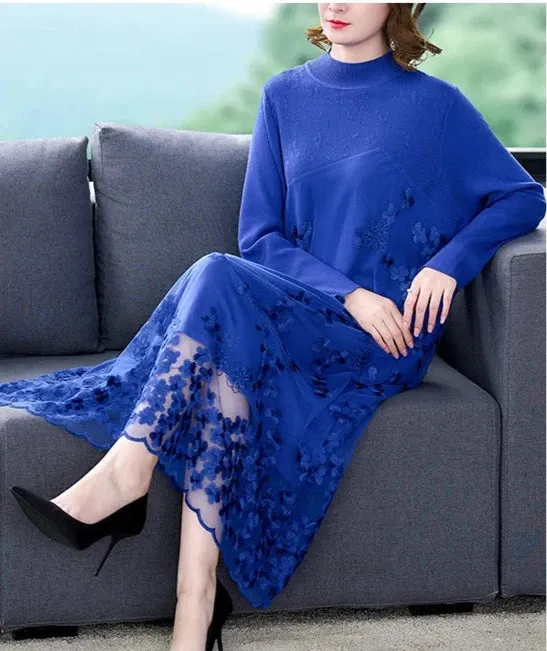 Spliced Embroidery Round Neck Long Sleeve Knit Dress