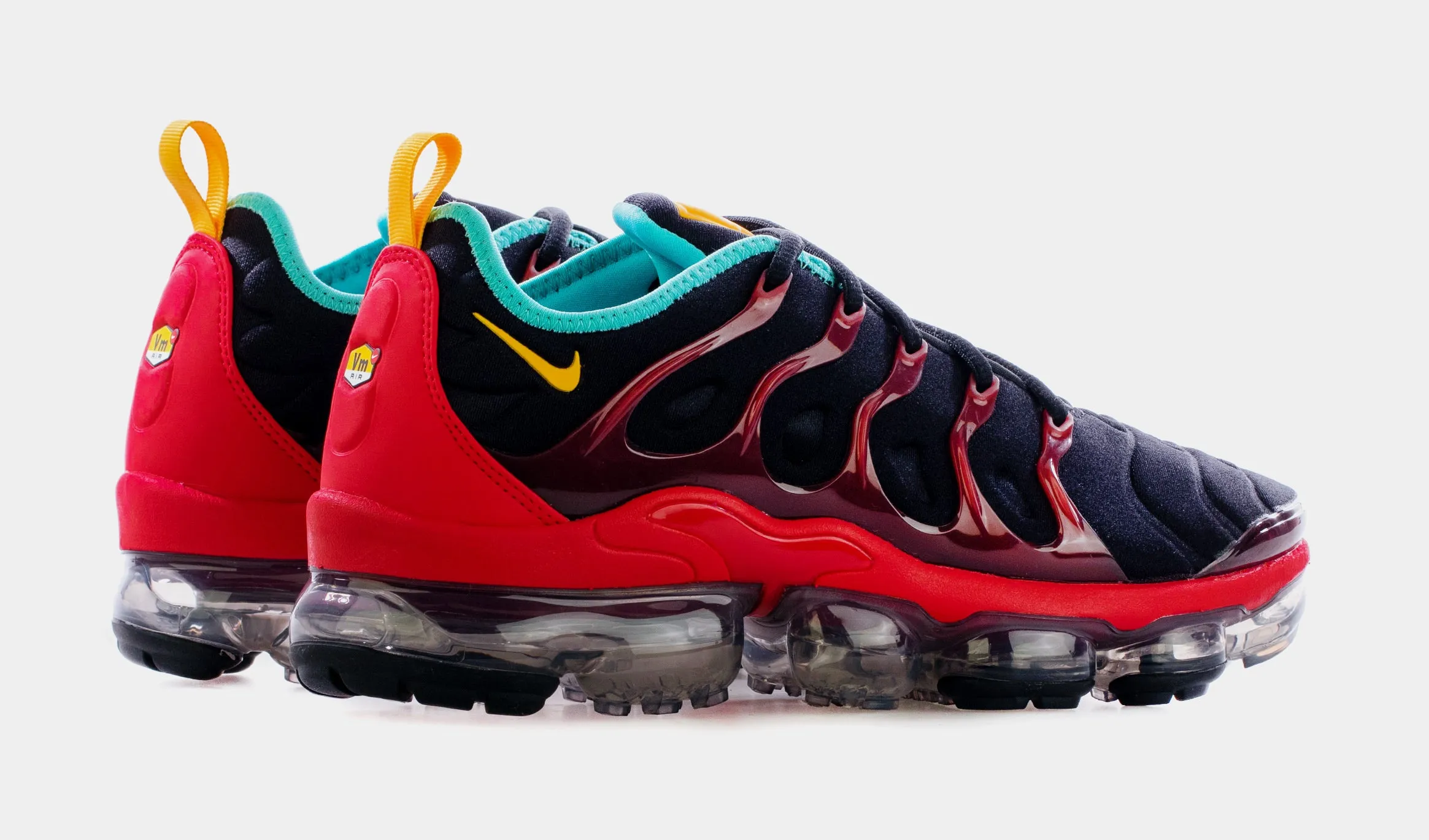 VaporMax Plus Mens Lifestyle Shoes (Black/Red)