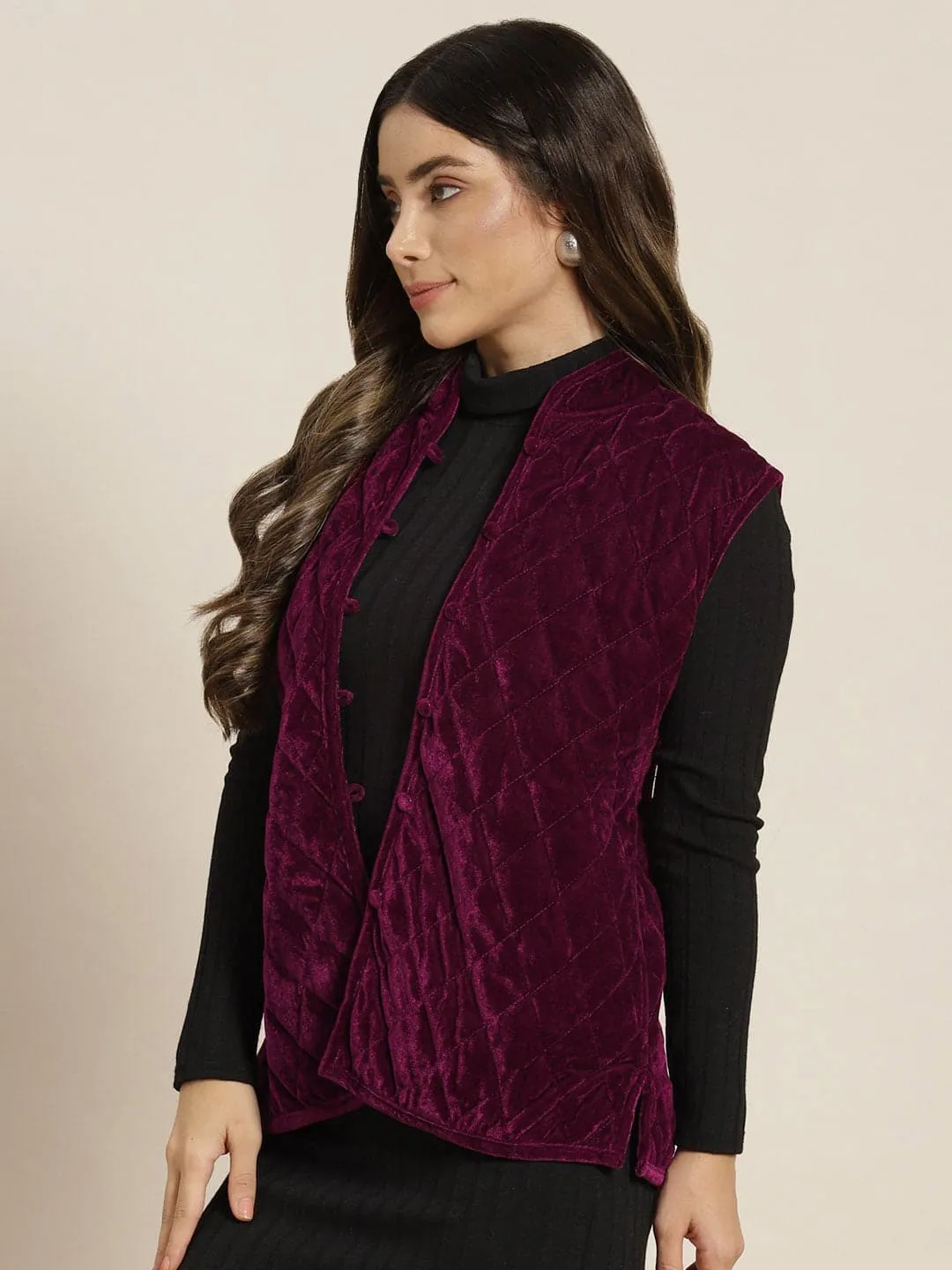 Women Burgundy Velvet Sleeveless Quilted Jacket