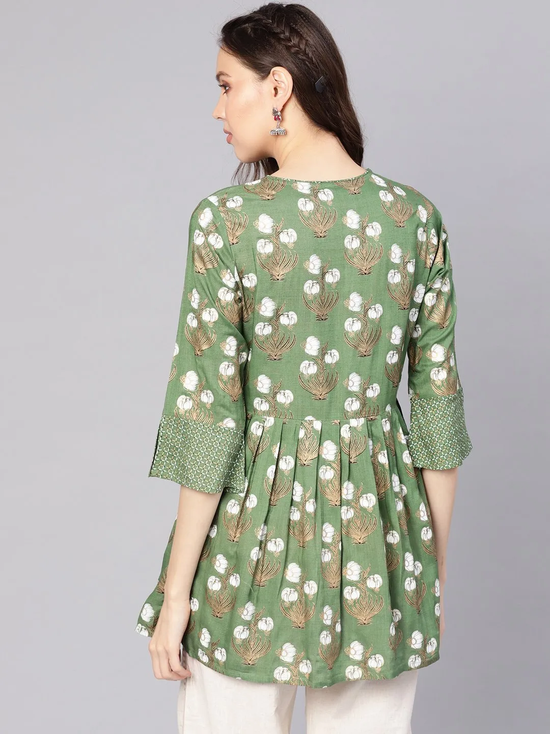 Women Green & White Printed A-Line Tunic