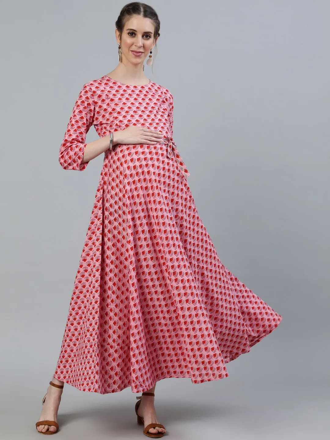 Women Pink Printed Maternity Dress With Three Quarter Sleeves