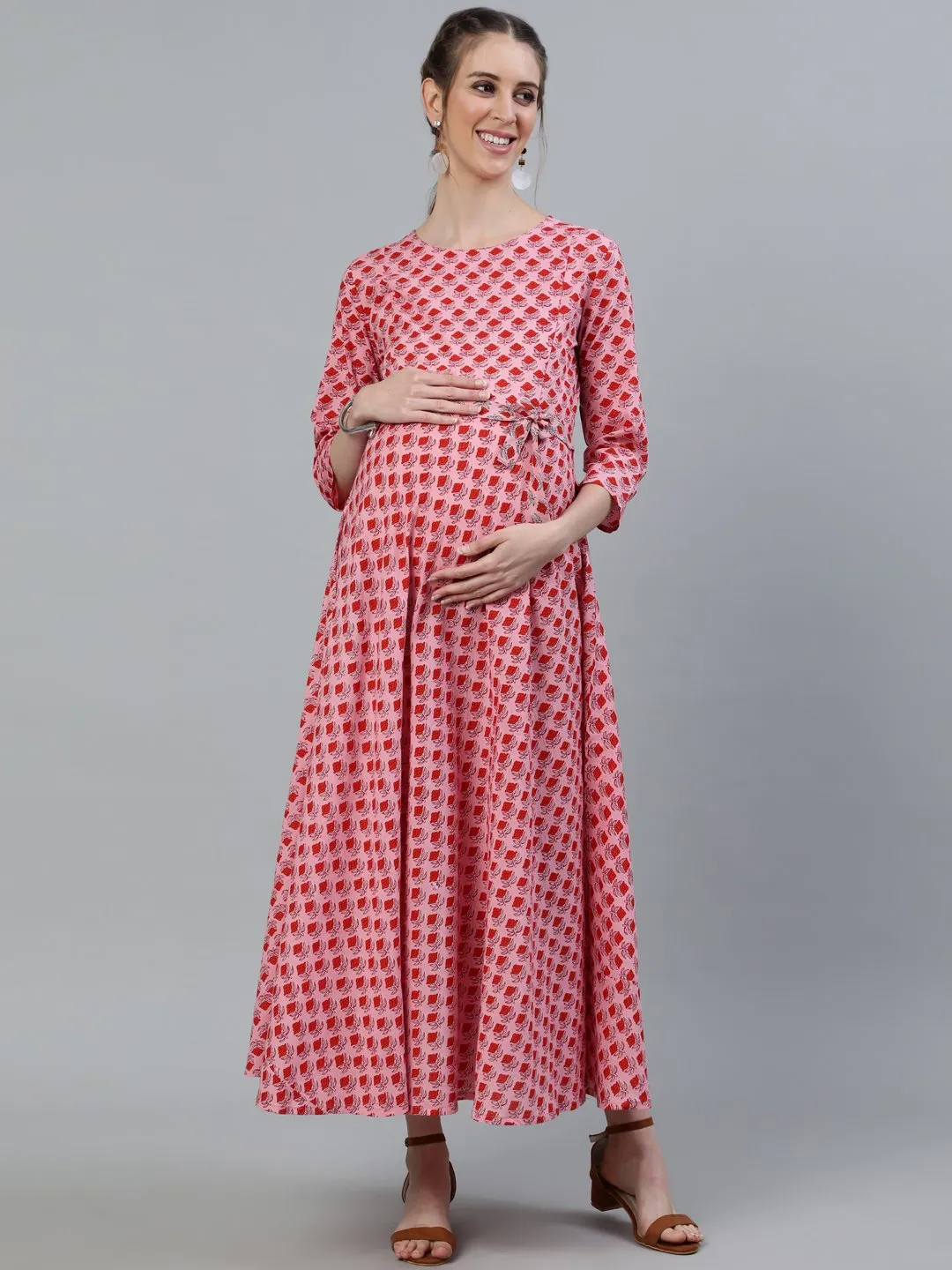 Women Pink Printed Maternity Dress With Three Quarter Sleeves