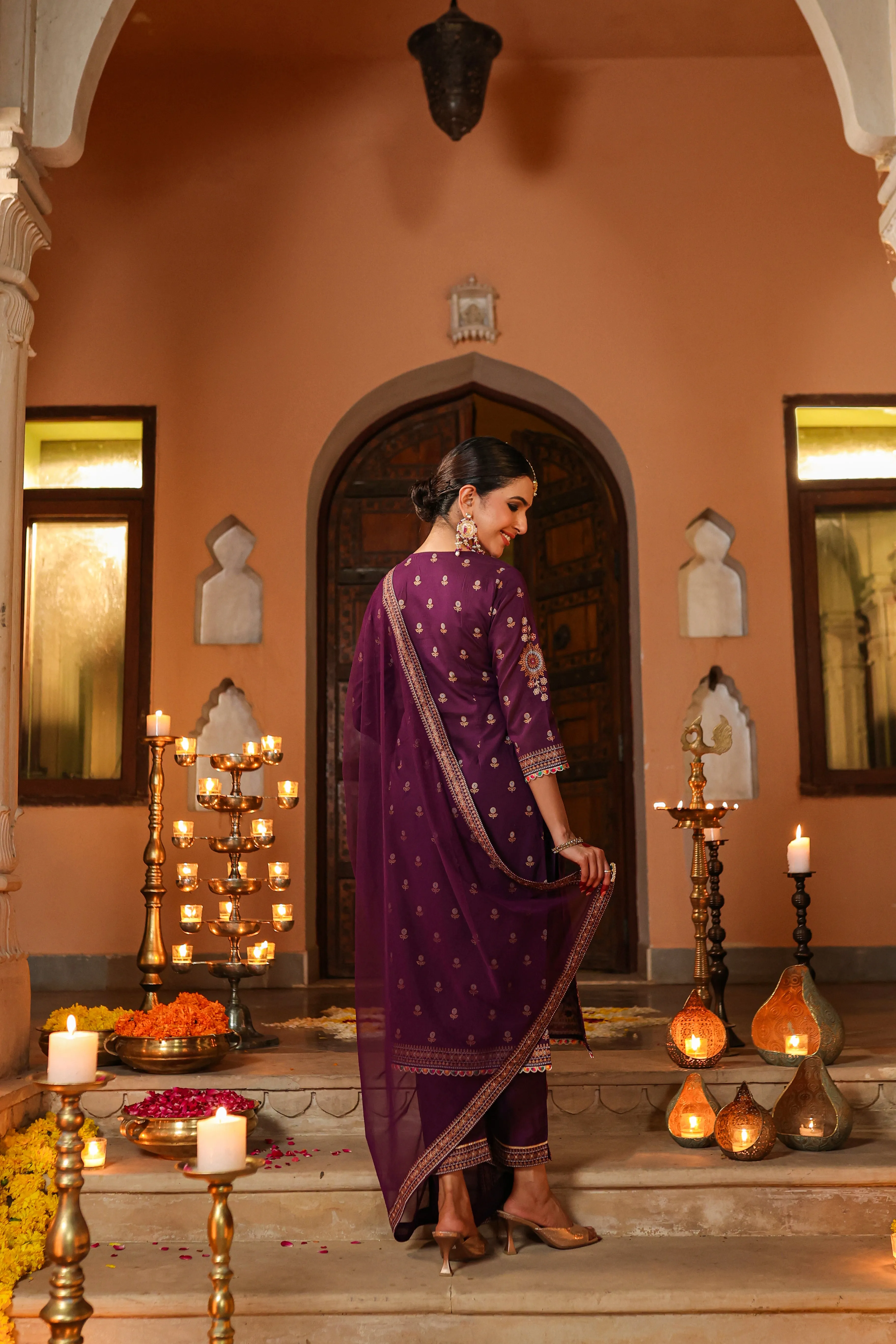 Women Purple Chanderi Printed Kurta Pants & Dupatta Set