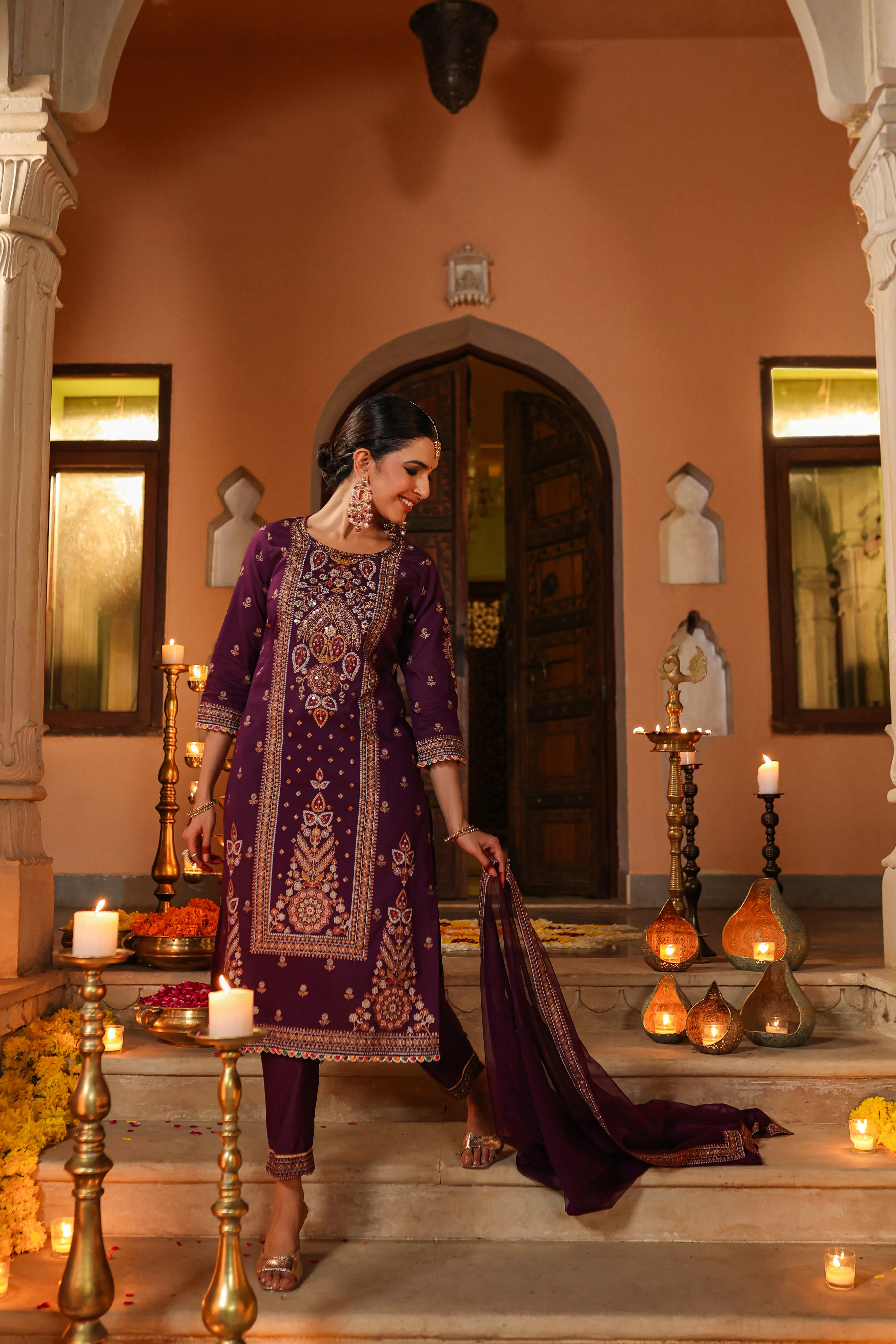 Women Purple Chanderi Printed Kurta Pants & Dupatta Set